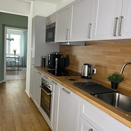 Discovair - 3-zi-apartment Jakob- Schwimmbad-nah Mit Netflix * Eisenach