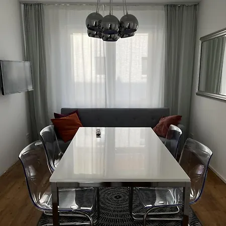 Discovair - 3-zi-apartment Jakob- Schwimmbad-nah Mit Netflix Apartment